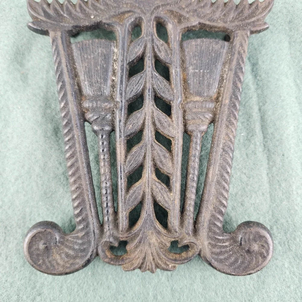 Vintage‎ Cast Iron Black Broom Wheat Broomstick Gothic Themed Trivet #2